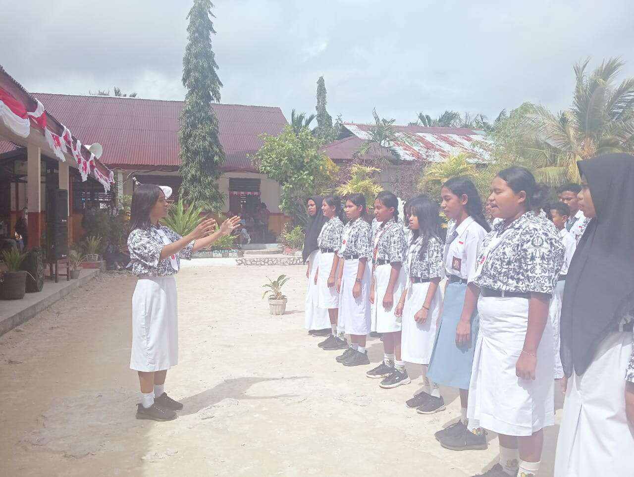 Lomba Panduan Suara Murid SMA PGRI DOBO Pada HUT RI ke 80 Tahun 2025